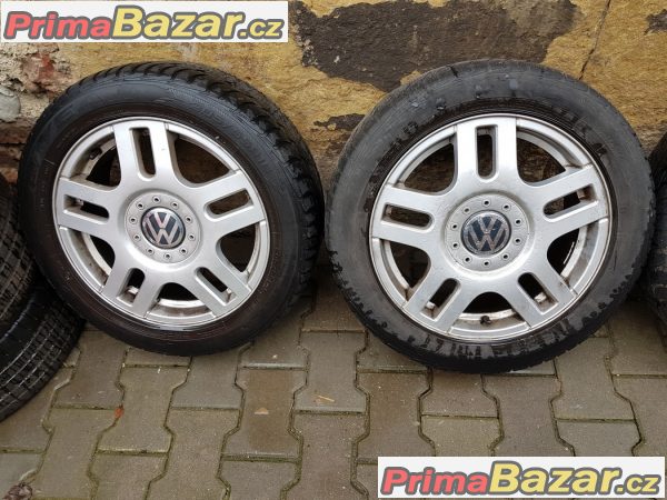 sada alu kola a pneu Volkswagen 1J0601025f 5x100 6.5jx16 et42 pneu  205/55 r16