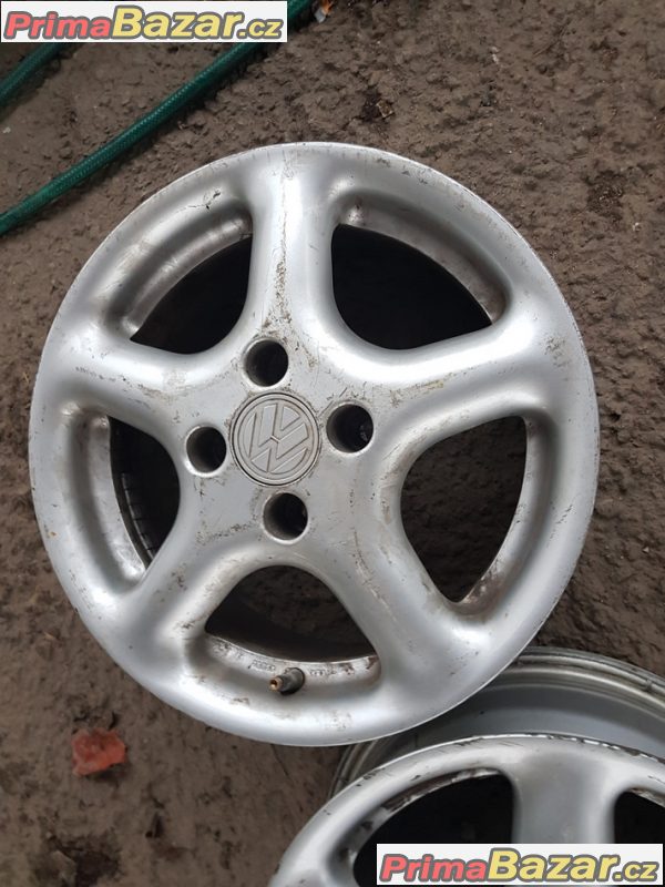 sada r14 volkswagen 4x100 6jx14 et38