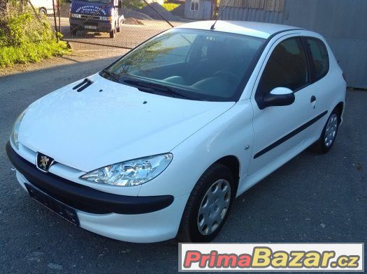 peugeot-206-1-4-hdi-petit-filou-r-v-11-2008