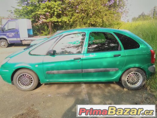 citroen-xsara-picaso-1-8-16-r-v-2000