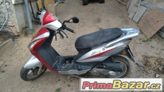 prodam-scooter-pokazeny-yuki-50-new-speedy