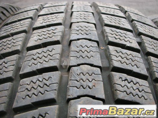 PRODÁM 4KS ZIMNÍCH PNEU ROADSTONE EURO-VIN 185/55/15/82H