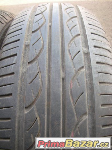 PRODÁM 2KS LETNÍCH PNEU KUMHO SOLUS KH15 165/65/14/79T