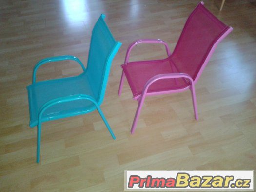 židle -  2 židličky s kovovou konstrukcí