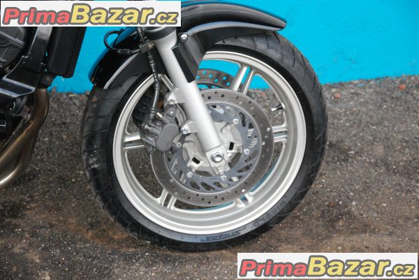 Honda CBF 600 N - top stav - sleva