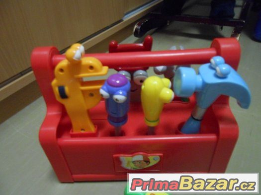 bedýnka s nářadím zpívající Fisher Price-SLEVA