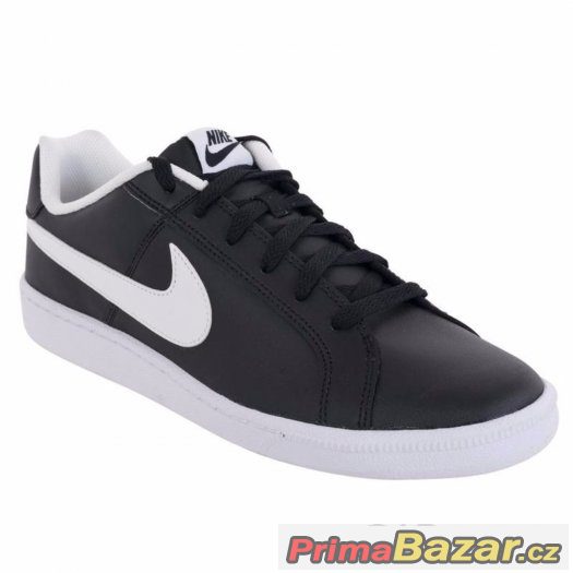 Nike Court Royale 40,5