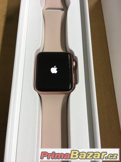 Apple Watch series 2, rose gold, 42mm, 3 měsíce záruka