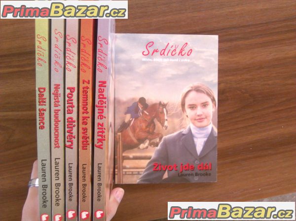 knihy-z-velke-kolekce-ponyclub
