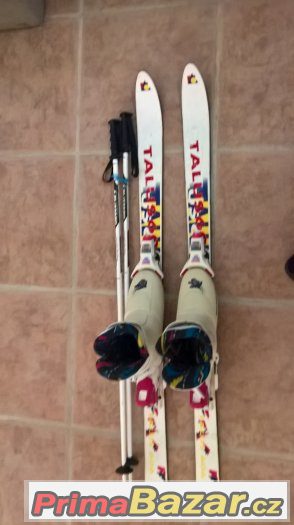 Prodám starší dětské lyžařské vybavení