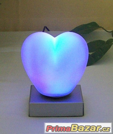 Sv.Valentin - dárek - svítící srdce - noční svítidlo