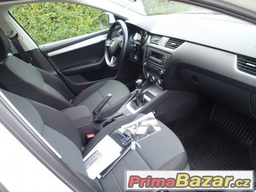 Škoda Octavia III combi 2.0TDi Koup.ČR,1maj.,Servisní kniha1 Škoda Octavia III combi 2.0TDi Koup.ČR,1maj.,Servisní kniha1
