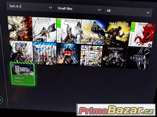 Xbox one, 1 ovladač, 85 her na disku, + polep