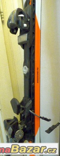 Kvalitní sportovní lyže VöKL Racetiger RC Kvalitní sportovní lyže VöKL Racetiger RC
