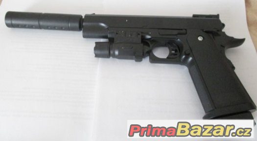 airsoft-zbran-replika-italske-pistole-beretta-manualni-d