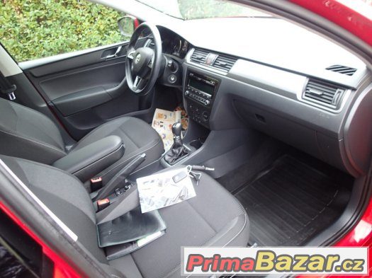 Škoda Rapid 1.6TDi 66kW Spaceback Koup.ČR,1majitel,XENONY1 Škoda Rapid 1.6TDi 66kW Spaceback Koup.ČR,1majitel,XENONY1