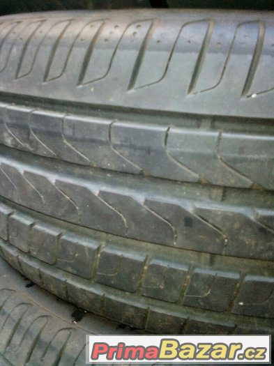 215/55 R16 letní Pirelli