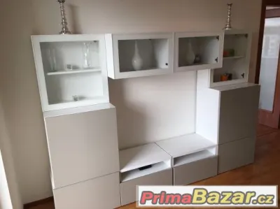 Televizní stěna - bílá