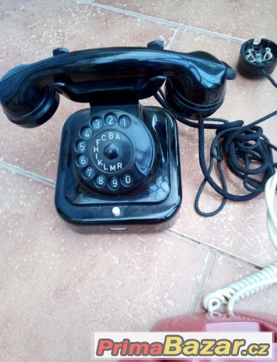 Starý telefon Starý telefon