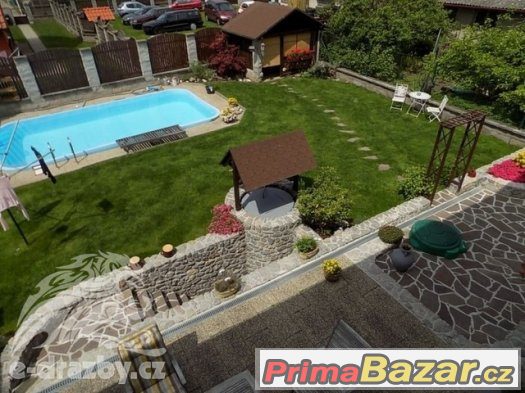 Rodinný dům 4+1 (162 m2) se zahradou, Beroun, ul. Myslbekova