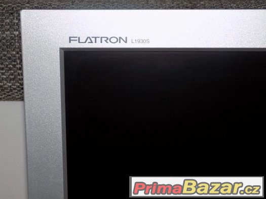 LG Flatron L1930S