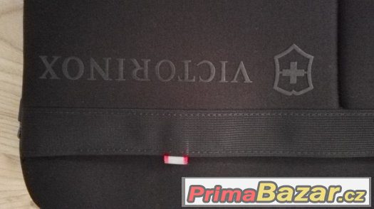 Victorinox nový obal na notebook 15,6 - 17“ .LUXUSNÍ, PC 212 Victorinox nový obal na notebook 15,6 - 17“ .LUXUSNÍ, PC 212