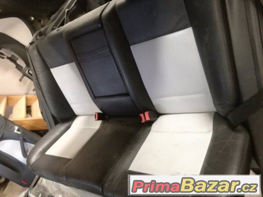 Interier, sedačky, Škoda Octavia I RS s výhřevem a airbagy