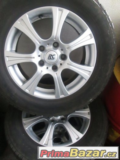 alu-vw-t5-pneu