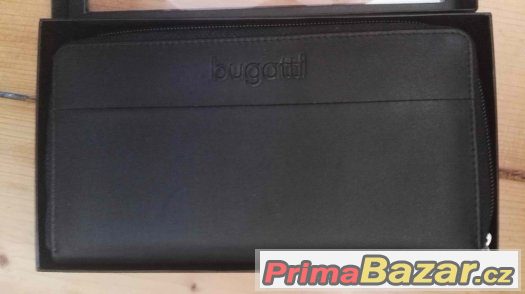 Bugatti peněženka pravá kůže - dámská Cena 600 Kč.