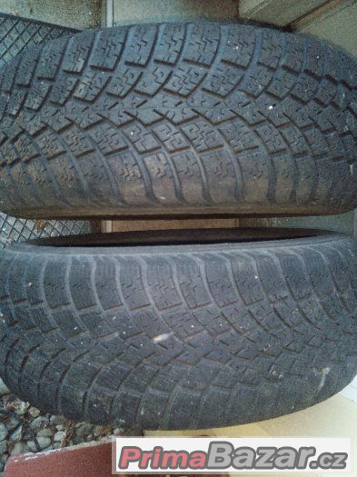 Punto 2, prodám 2 ks kol ,zimní pneu 4mm, 165/65R14