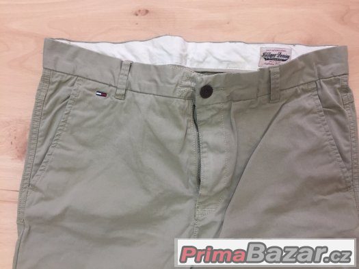 Prodam NOVE Hilfiger kalhoty - khaki barva