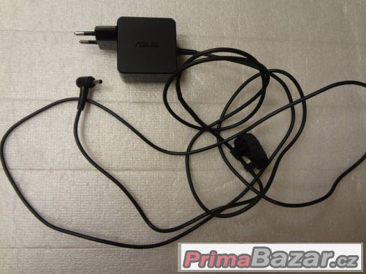 ASUS 19V 1.75A 33W nabíječka adaptér originál