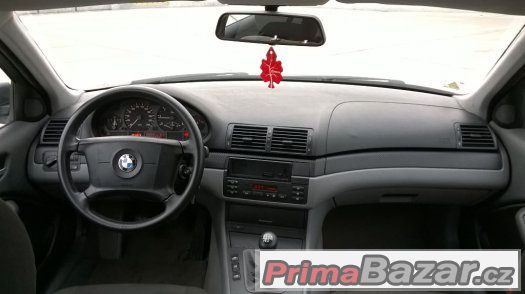 bmw-e46-touring-interier-palubni-deska