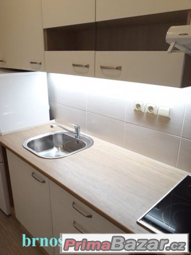 pronajem-hezkeho-2-kk-flat-to-rent-45m2-brno-bohunice