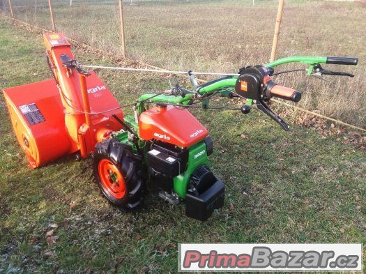 Prodám malotraktor Agria se sněhovou frézou