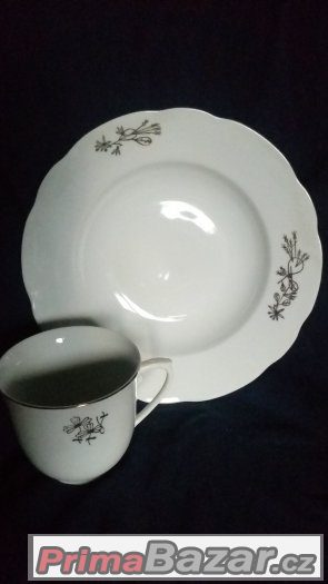 Luxusní porcelánová souprava talíře a krnků