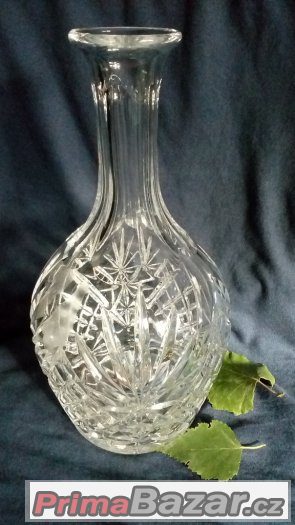 Ručně broušený český křišťál vázy,karafy,popelník