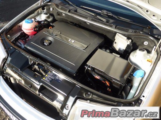 ŠKODA FABIA COMBI 2004 1.4i16V 55kW KLIMA LYŽINY ABS 2xBAG ŠKODA FABIA COMBI 2004 1.4i16V 55kW KLIMA LYŽINY ABS 2xBAG