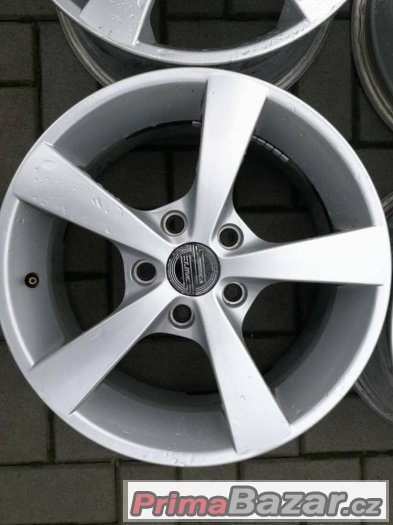 Prodám ALU kola R16 o rozteči 5x114,3 (Kia, Hyundai a další)