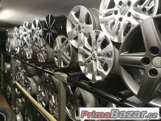 Prodám ALU kola R16 o rozteči 5x114,3 (Kia, Hyundai a další) Prodám ALU kola R16 o rozteči 5x114,3 (Kia, Hyundai a další)