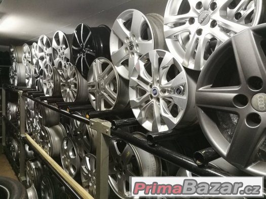 Prodám ALU kola Original Fiat R16 5x114,3 Prodám ALU kola Original Fiat R16 5x114,3