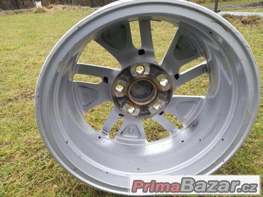 Prodám alu kola Original Toyota R15 5x114,3