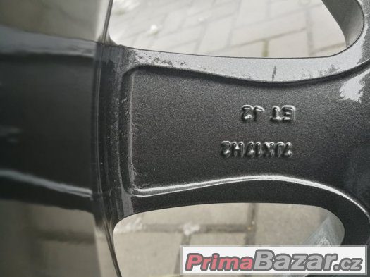 Prodám krásná ALU kola Original AUDI R17 5x112