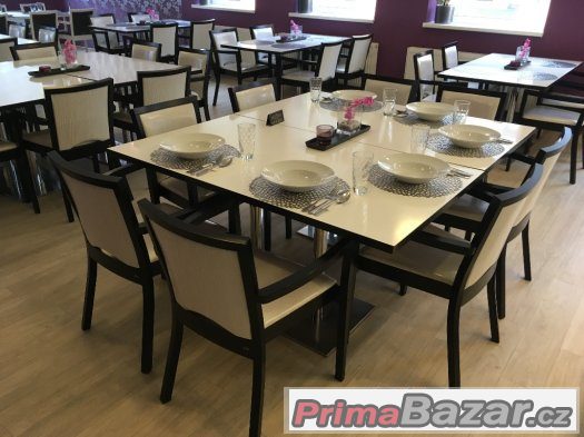 Interiér stylové restaurace na prodej - stoly, židle, světla