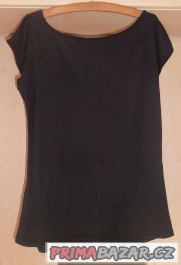 Černé dámské nošené pružné triko s aplikací, vel. XL - 44.