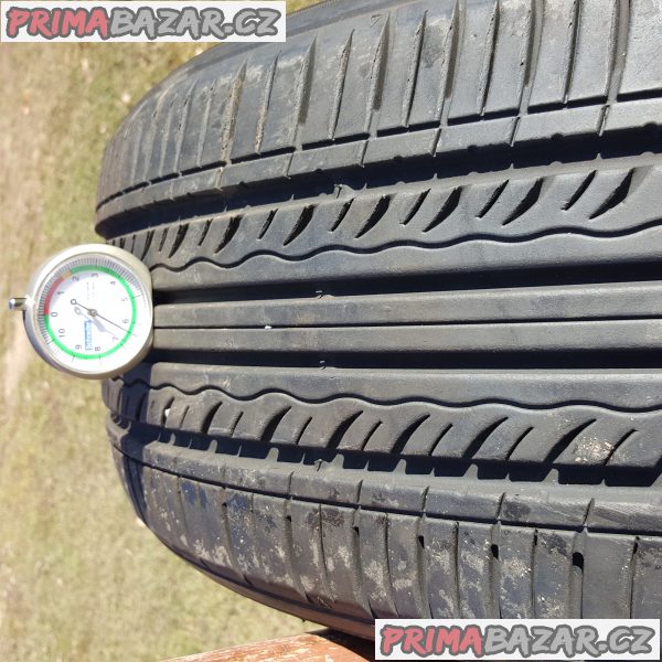 4x Letní Pneu 235/55 R17 Kumho