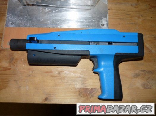 Nastřelovací pistole BERETTA – Beto 685