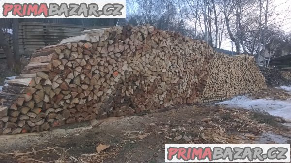 Palivové dřevo SUCHÉ 800 Kč/prmr - rovnané