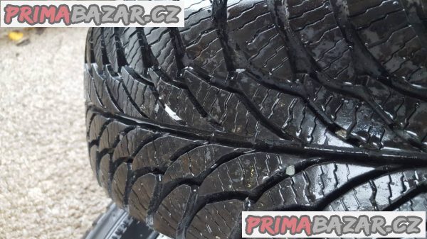 alu sada Nissan s pneu 80% vzorek 4x114.3 6jx15 et45 195/60