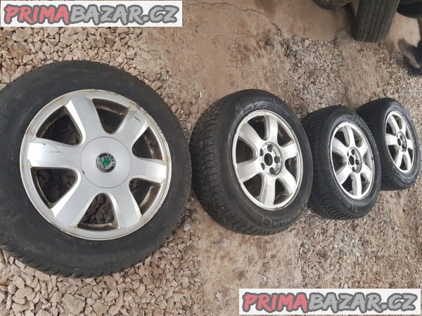 Sada alu kola Škoda pneu Michelin Alpin 6y0601025a 5x100 6jx15 et38